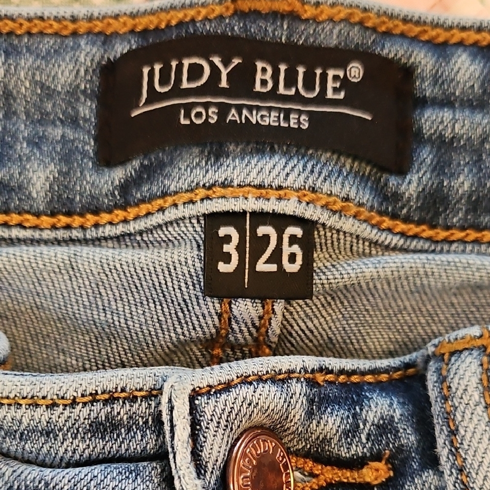 Judy Blue Tall Bootcut Distressed Jeans- Size 3/26 - Picture 8 of 10